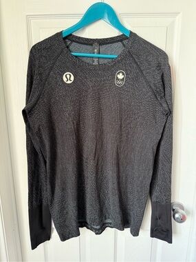 Women’s Lululemon Team Canada Olympics Swiftly Tech Long Sleeve 2.0 Size 12